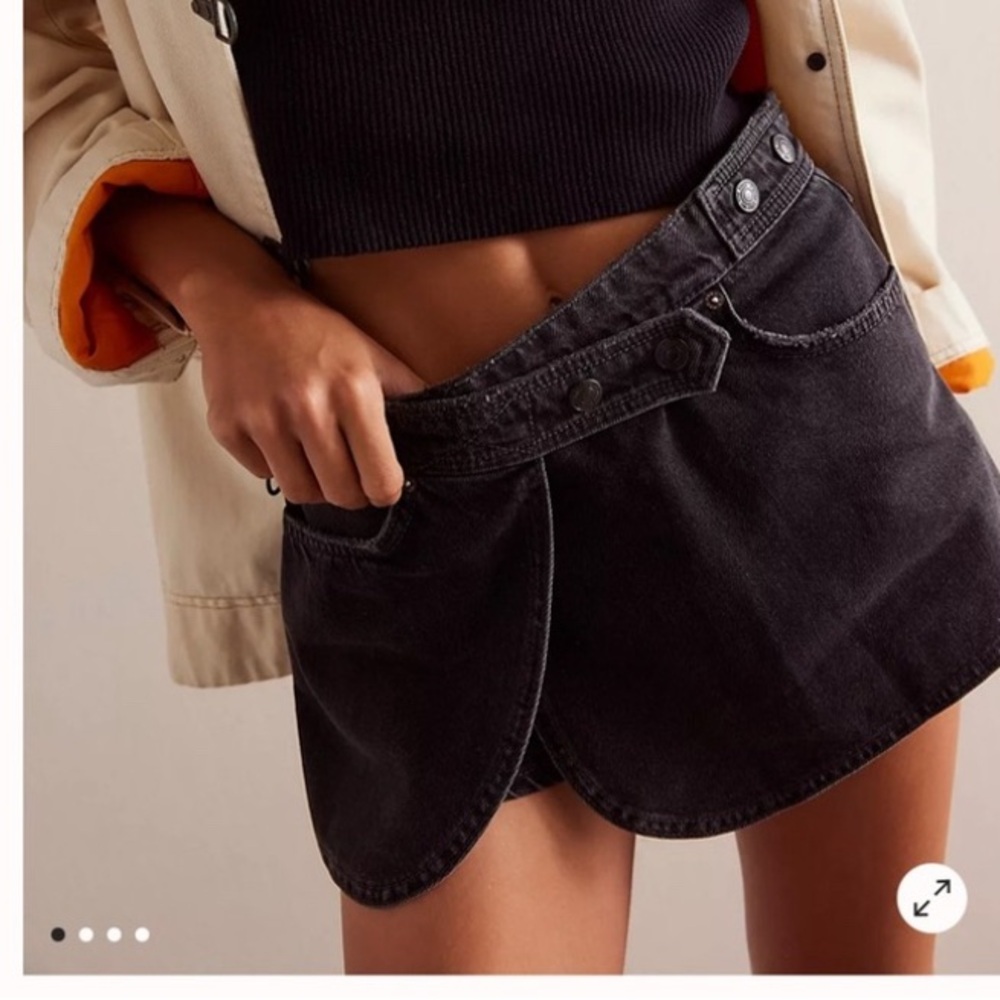 Free People We The Free Maxine Denim Skort. NWT. Black